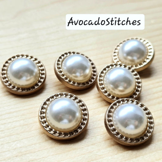 IVORY ELEGANCE / Pearl White Metal Shank Buttons / 18mm (Set of 6)