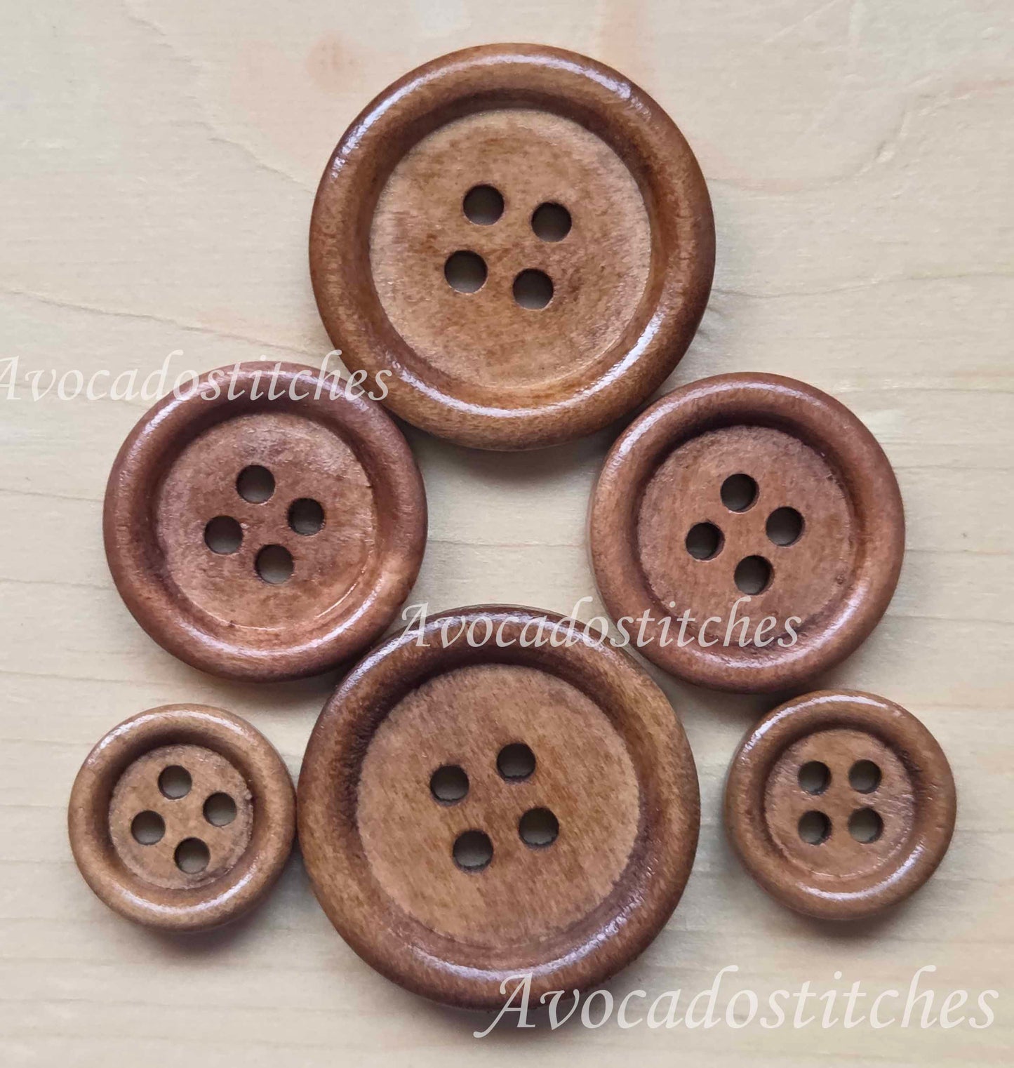 4-HOLE BROWN / 12.5-25mm / Set of 10 buttons / Wooden Buttons / Sewing Buttons
