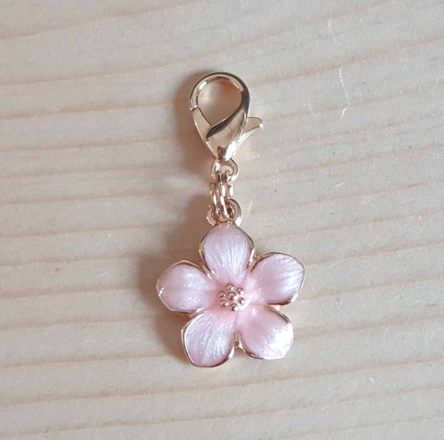 5-Petal Floral - PINK / Planner Charm / Journal Charm / Zipper Pull /Bookmark Charm / Planner accessories