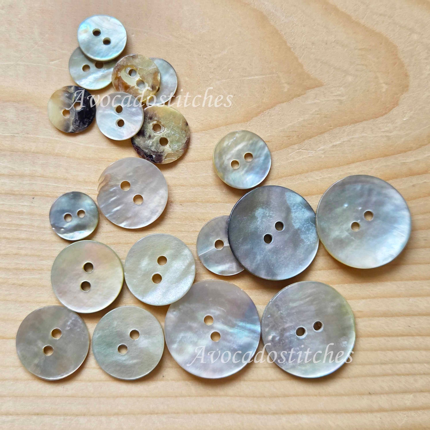 2-Hole AKOYA Seashell Buttons / 10-20mm / Set of 6 buttons / MOP Shell Buttons / Sewing Buttons
