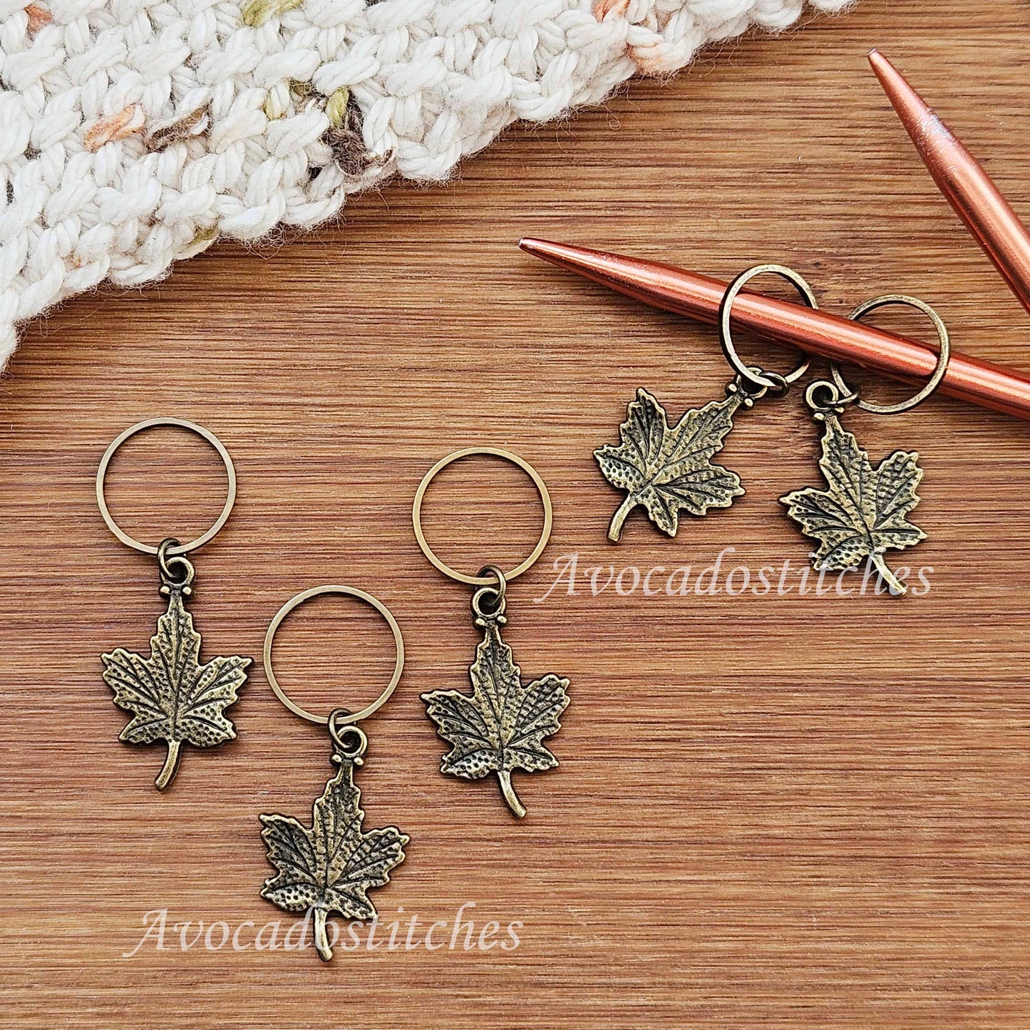 ANTIQUE BRONZE Maple Leaf - 5 pieces / Knitting Crochet Stitch Markers / Notions