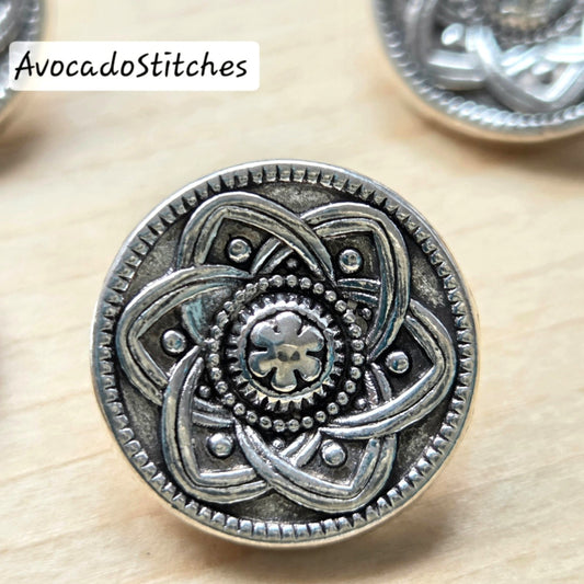 Clearance // ANTIQUE ROSETTE / Antique Silver Metal Alloy Shank Buttons / 15mm (Set of 6)