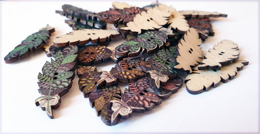Clearance // BOHO FEATHER / 40*15mm / 8 buttons / Wooden Buttons / Sewing Buttons