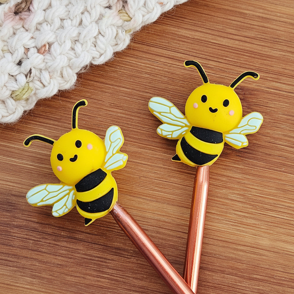 BEE 3D STITCH STOPPERS / Set of 2 / Knitting Needle Toppers / Notions
