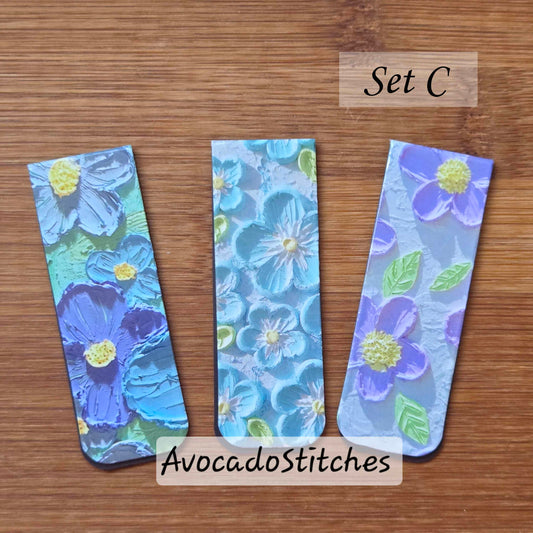 BLOOM ON CANVAS – 3 Pieces / Magnetic Bookmarks