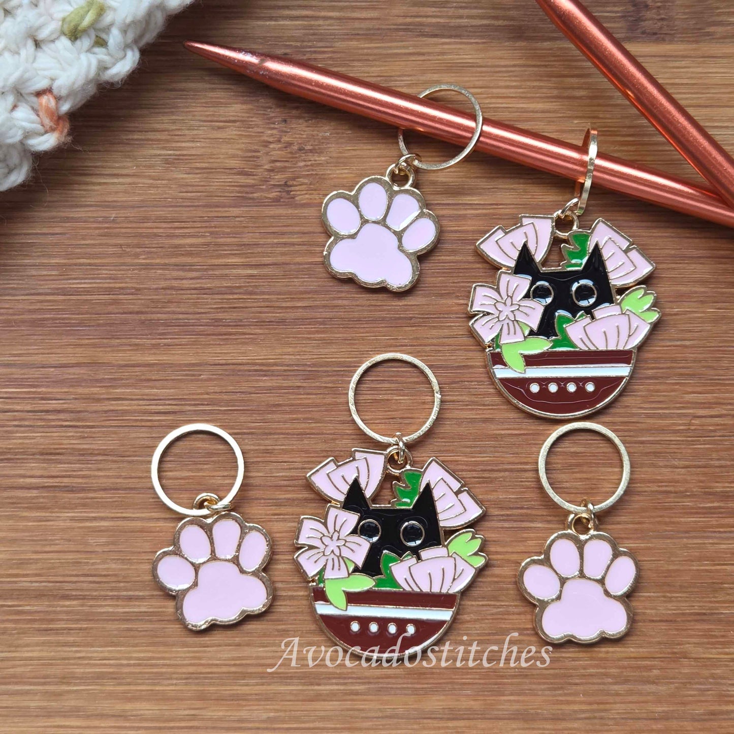 BLOSSOM PAWS - 5 pieces / Knitting Crochet Stitch Markers / Notions