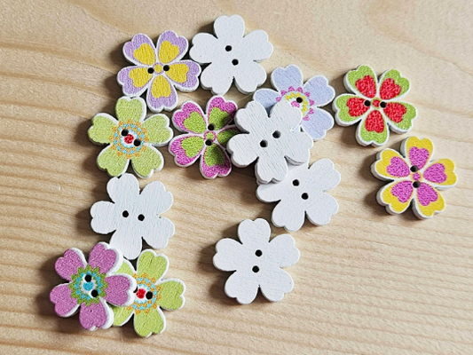CARTOON FLOWERS / 20*20mm / 8 buttons / Wooden Buttons / Sewing Buttons