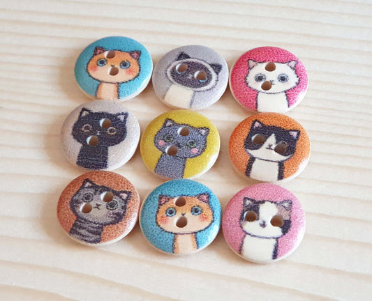 CAT FAMILY / 15mm - 8 buttons / Wooden Buttons / Sewing Buttons