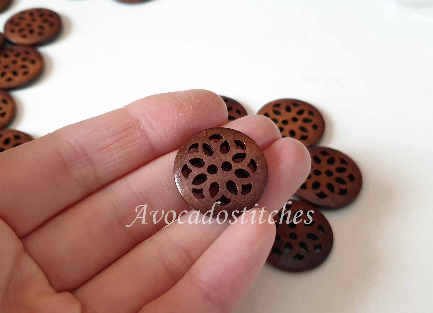 CHERRY BLOSSOM COFFEE BROWN / 25mm / Wooden Filigree Buttons / Sewing Buttons