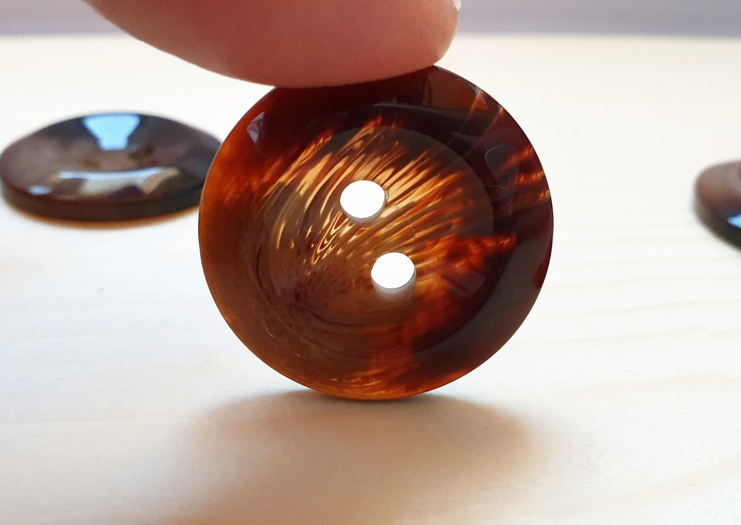CHOCOLATE SUNDAE / 18-28 mm / Resin Buttons / Sewing Buttons