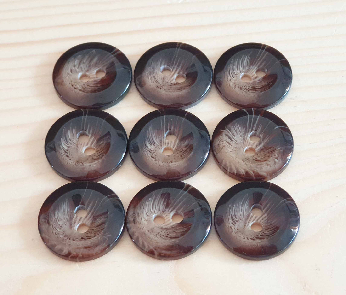 CHOCOLATE SUNDAE / 18-28 mm / Resin Buttons / Sewing Buttons