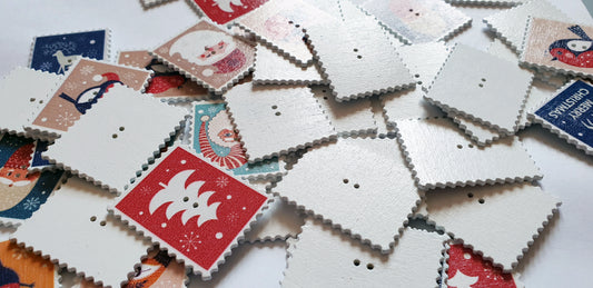 CHRISTMAS STAMPS / 30*37mm / 8 buttons / Wooden Buttons / Sewing Buttons