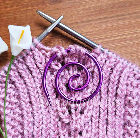 METALLIC PURPLE SPIRAL CABLE NEEDLE / Stitch Holder / Knitting Crochet Notions