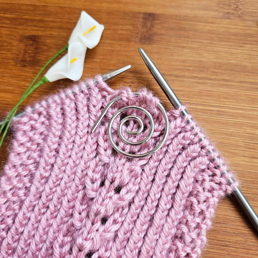 SPIRAL Aluminum Silver Cable Needle / Knitting Crochet Stitch Holder / Knitting Notions