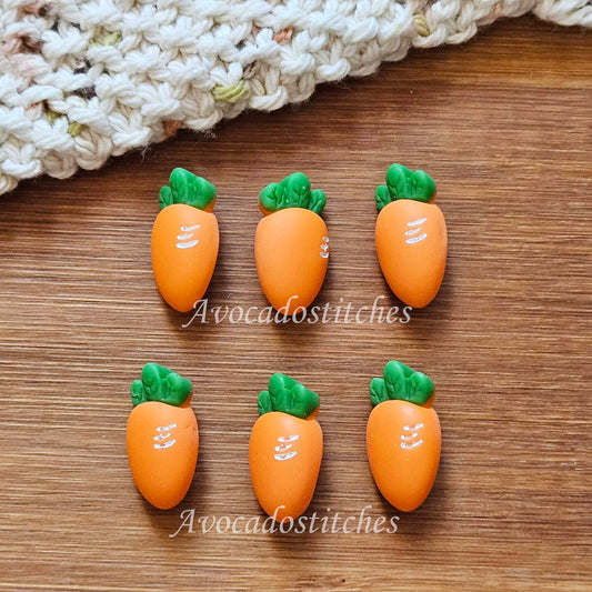 Clearance // CARROT / Resin Shank Buttons / 25×15mm (Set of 4)