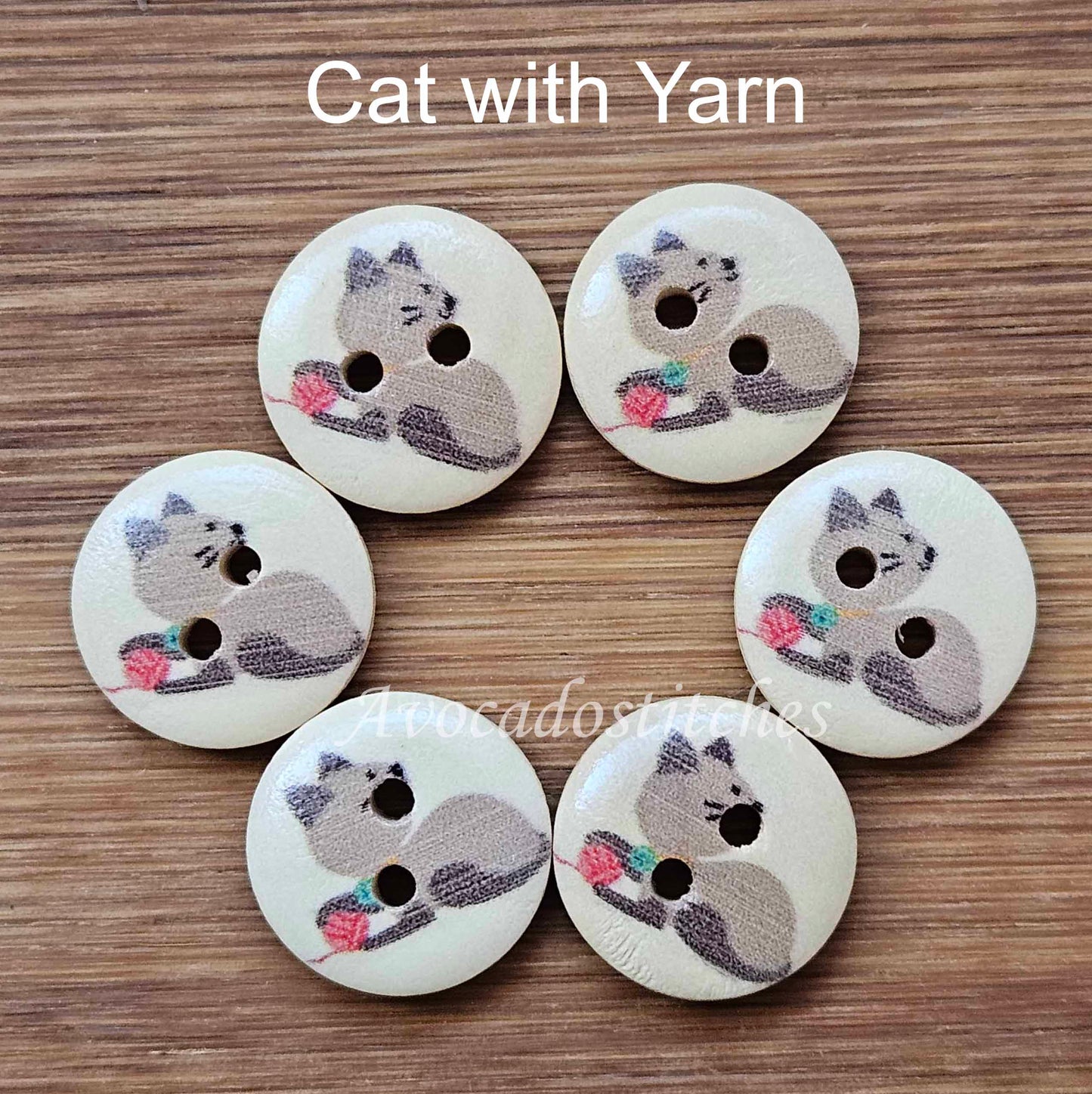 PLAYFUL CATS / 15mm - 6 buttons / Wooden Buttons / Sewing Buttons