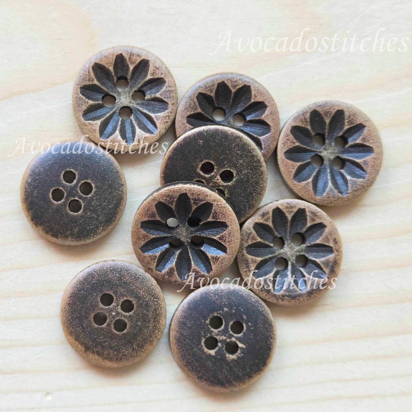 CHESTNUT FLEUR / 18mm - 6 buttons / Imitation Wooden Buttons / Resin Buttons / Sewing Buttons