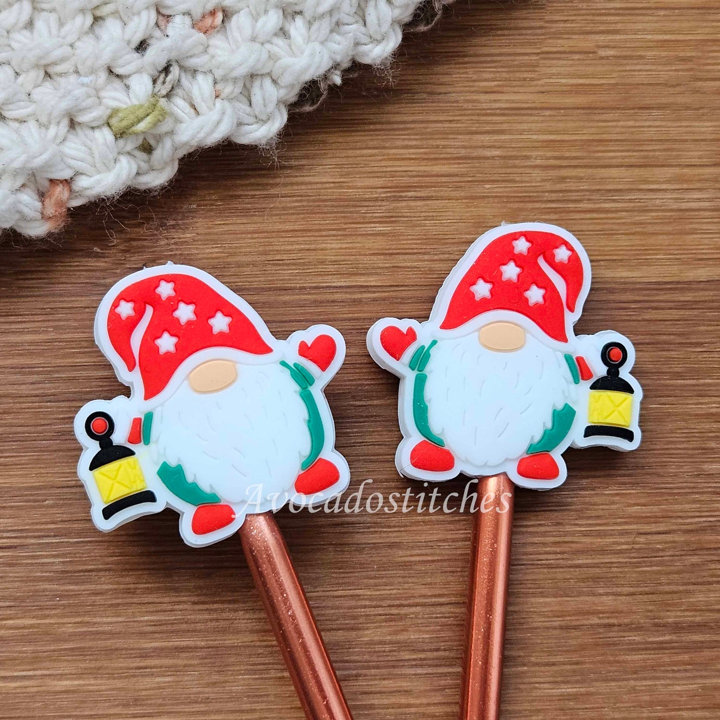 CHRISTMAS GNOME STITCH STOPPERS / 2 pieces / Knitting Needle Stoppers / Point Protection / Notions