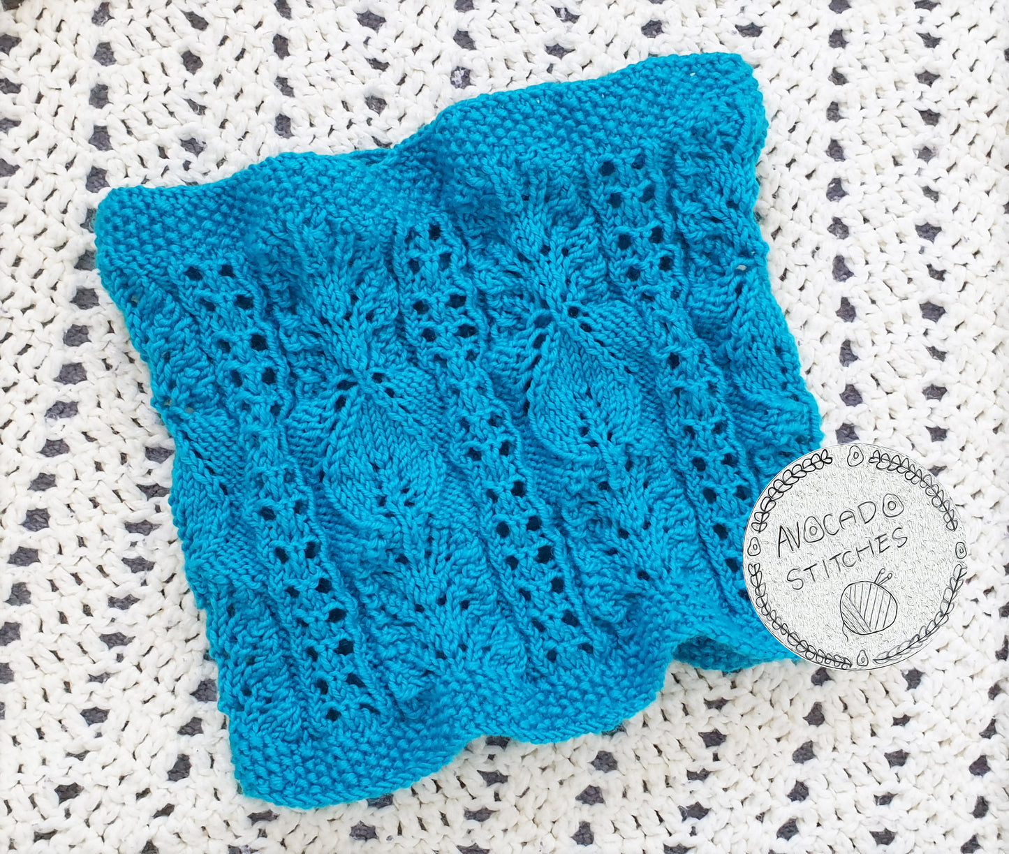 PHYLLIS COWL / 100% Merino Wool / Neck Warmer / Snood / Tube Scarf / Handmade in Canada