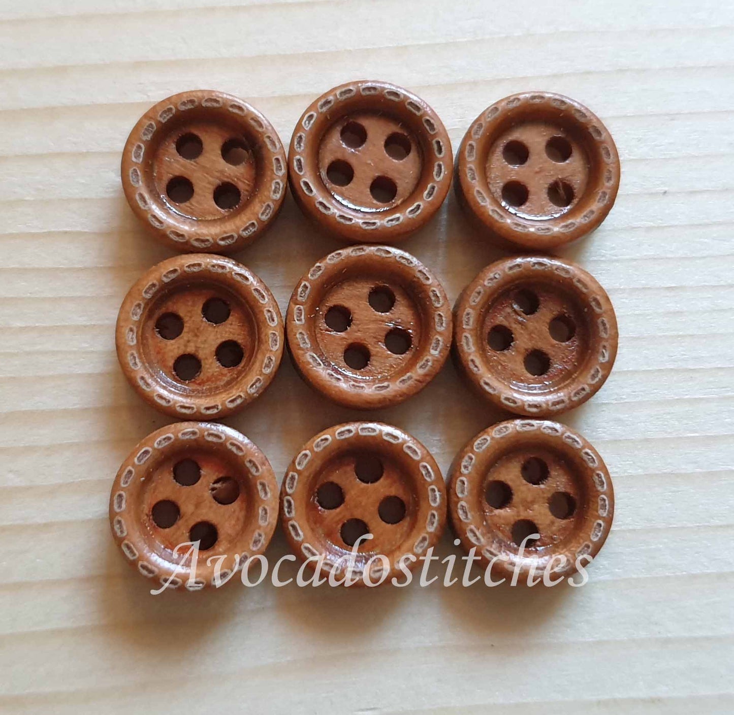 DASH MINI 4-Hole Light Brown / 10mm (SMALL) - 8 buttons / Wooden Buttons / Sewing Buttons