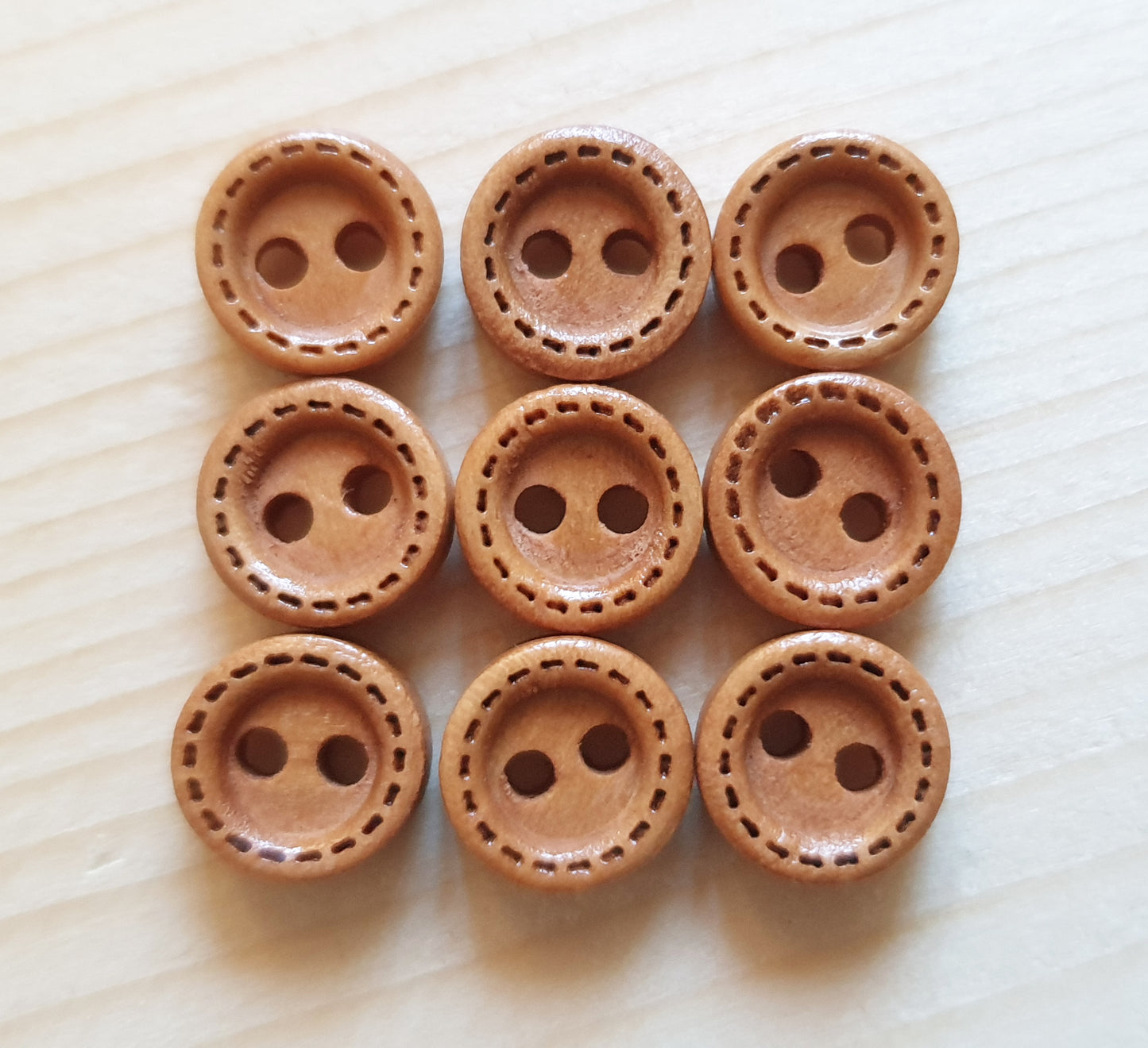 DASH MINI 2-Hole Light Brown / 9mm (SMALL) / Set of 8 buttons / Wooden Buttons / Sewing Buttons