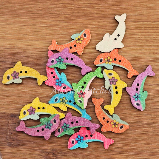 Clearance // DOLPHIN / 8 buttons / Wooden Buttons / Sewing Buttons