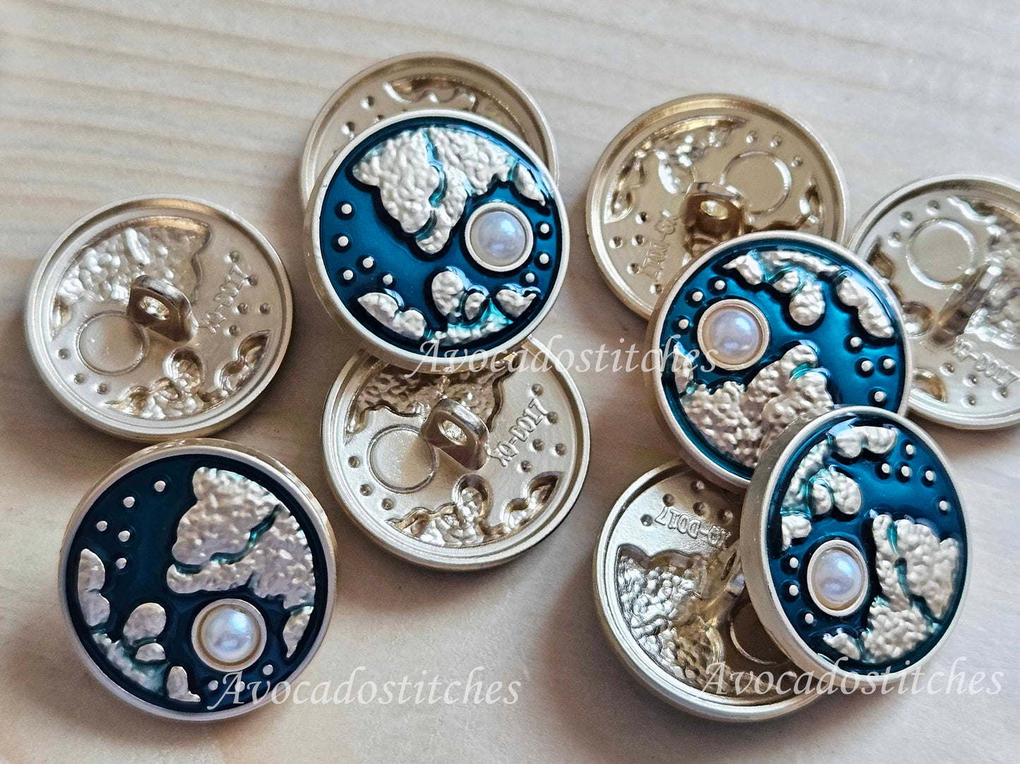 EMERALD SKY (Golden Sun) / 20mm - 4 buttons / Metal Shank Buttons / Sewing Buttons