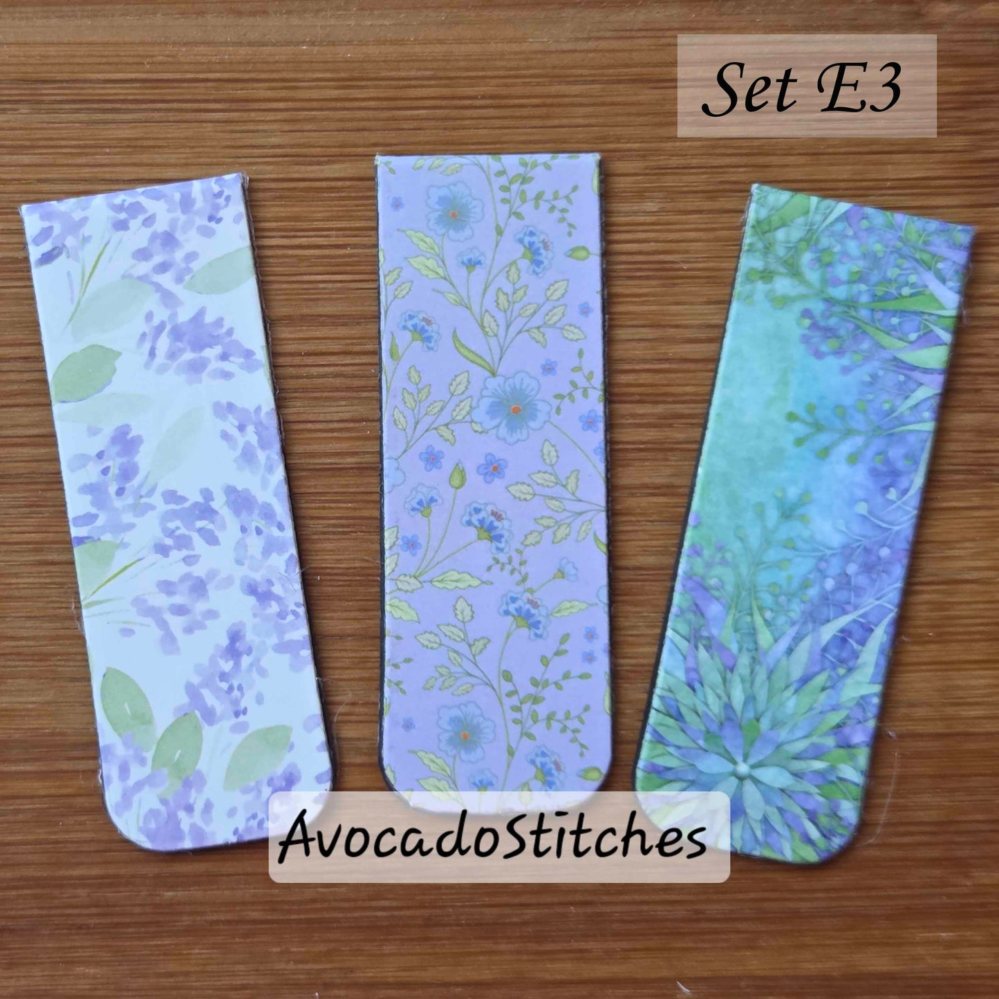 FLORAL FADE – 3 Pieces / Magnetic Bookmarks / Pastel Flower Series