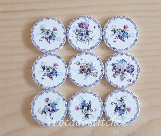FLOWER PAINTING / Wooden Buttons / 20-25mm (Set of 8)