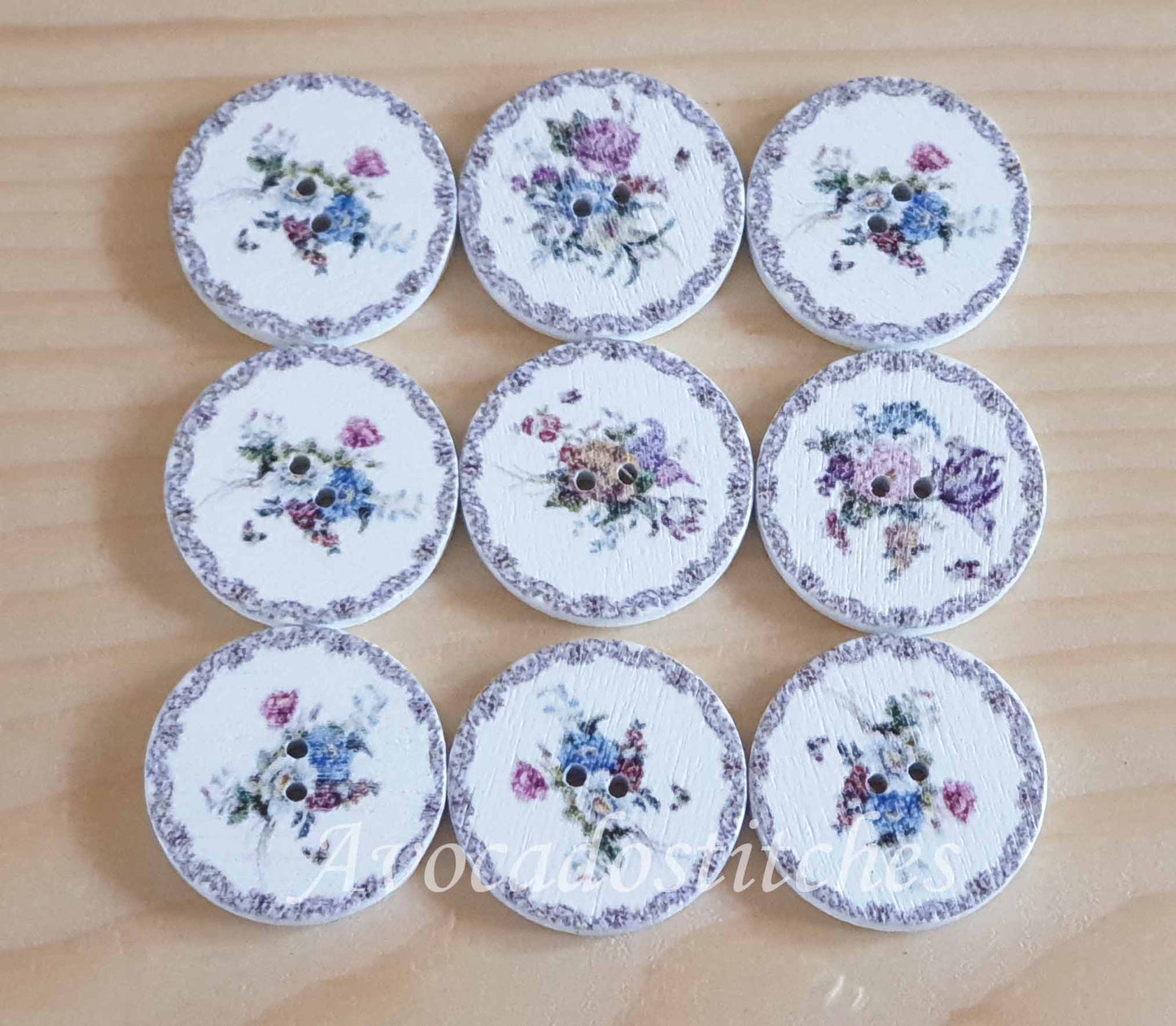 FLOWER PAINTING / 20-25mm / Wooden Buttons / Sewing Buttons
