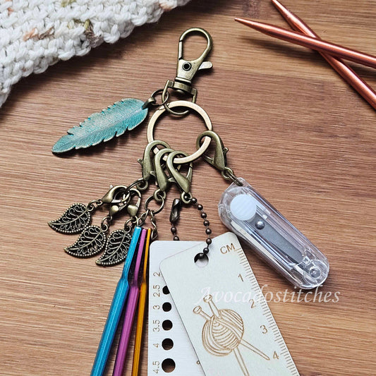 FOREST FERN Essential Emergency Knitting & Crochet Keychain Kit / Knitting Notion Kit