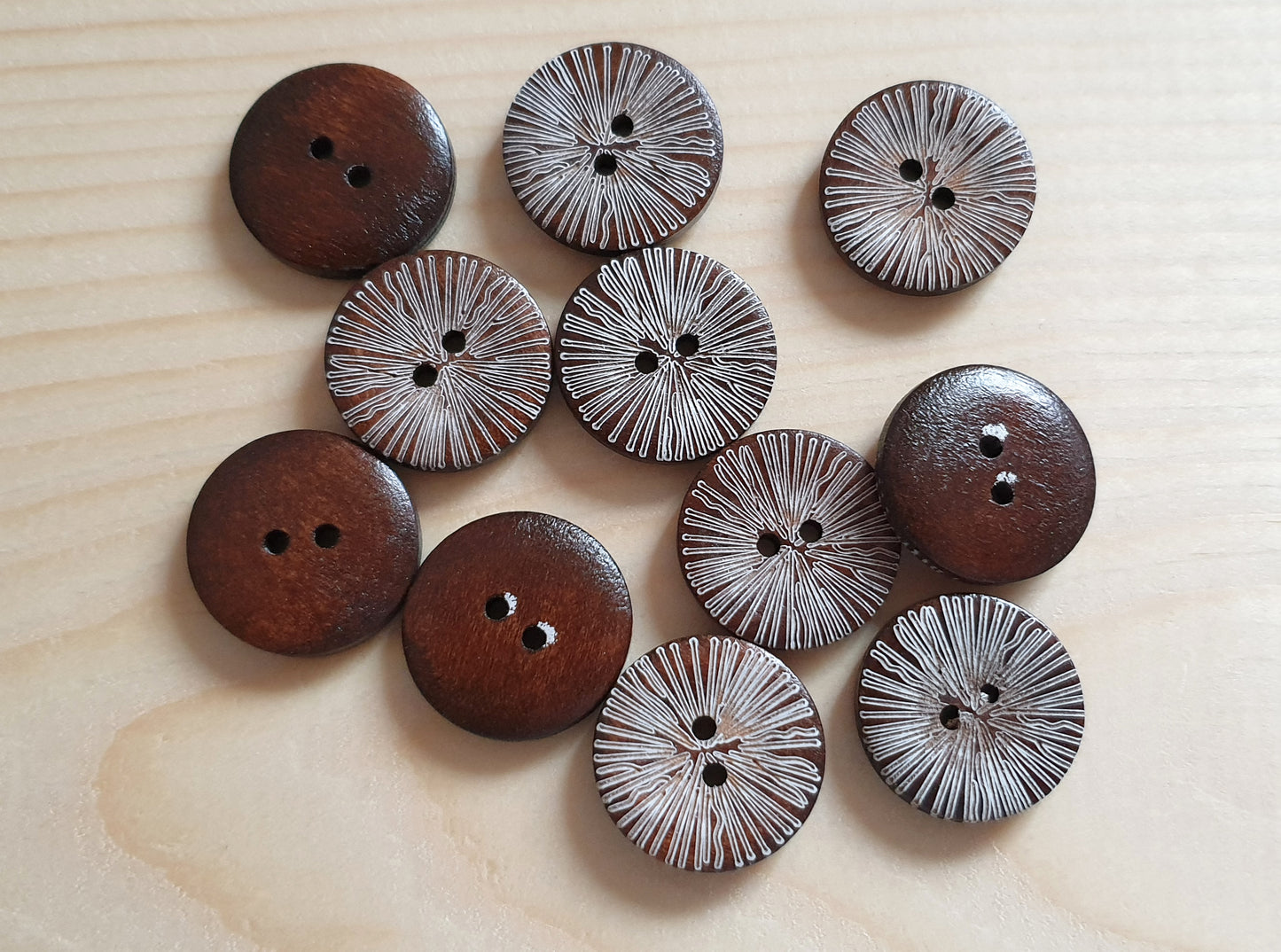 FRINGE / 20mm - 6 buttons / Wooden Buttons / Sewing Buttons