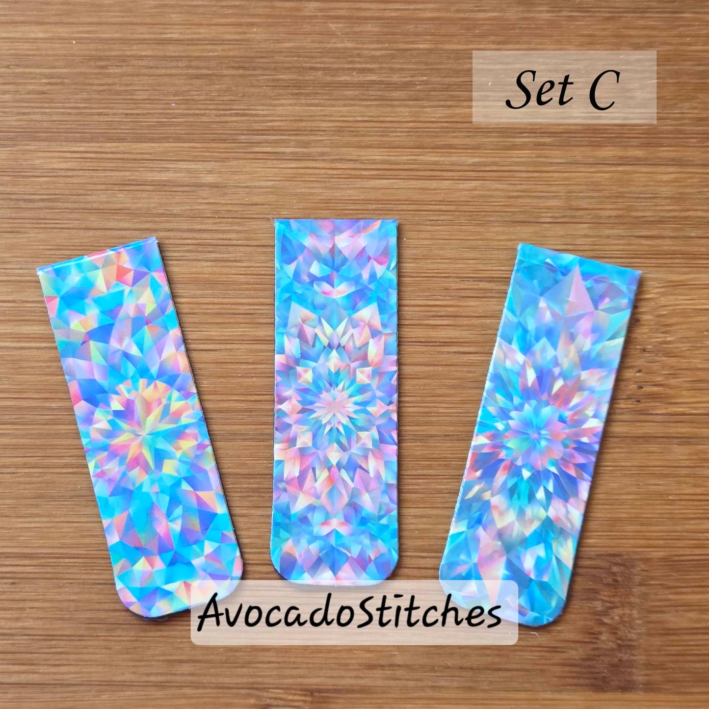 GALAXY GLOW – 3 Pieces / Magnetic Bookmarks (exclusive)
