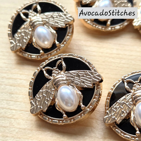 GOLDEN HIVE NOIR / Metal Shank Buttons with Imitation Pearls / 23mm (Set of 2)
