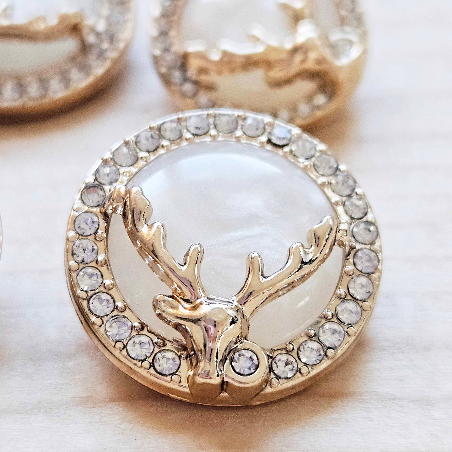GOLDEN MOOSE / 18-22mm / Set of 2 buttons / Metal Rhinestone Shank Buttons / Sewing Buttons