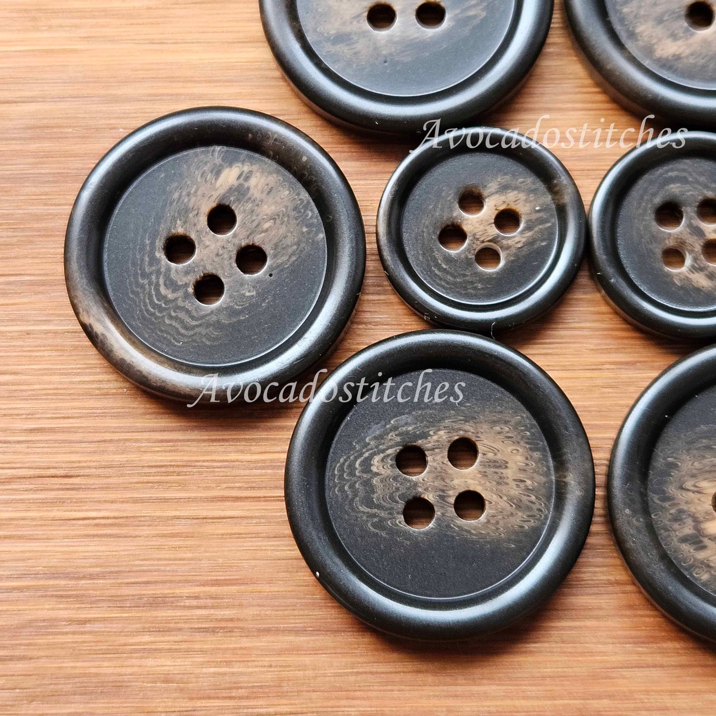 HAZEL NEBULA / 18-28mm / Resin Buttons / Sewing Buttons