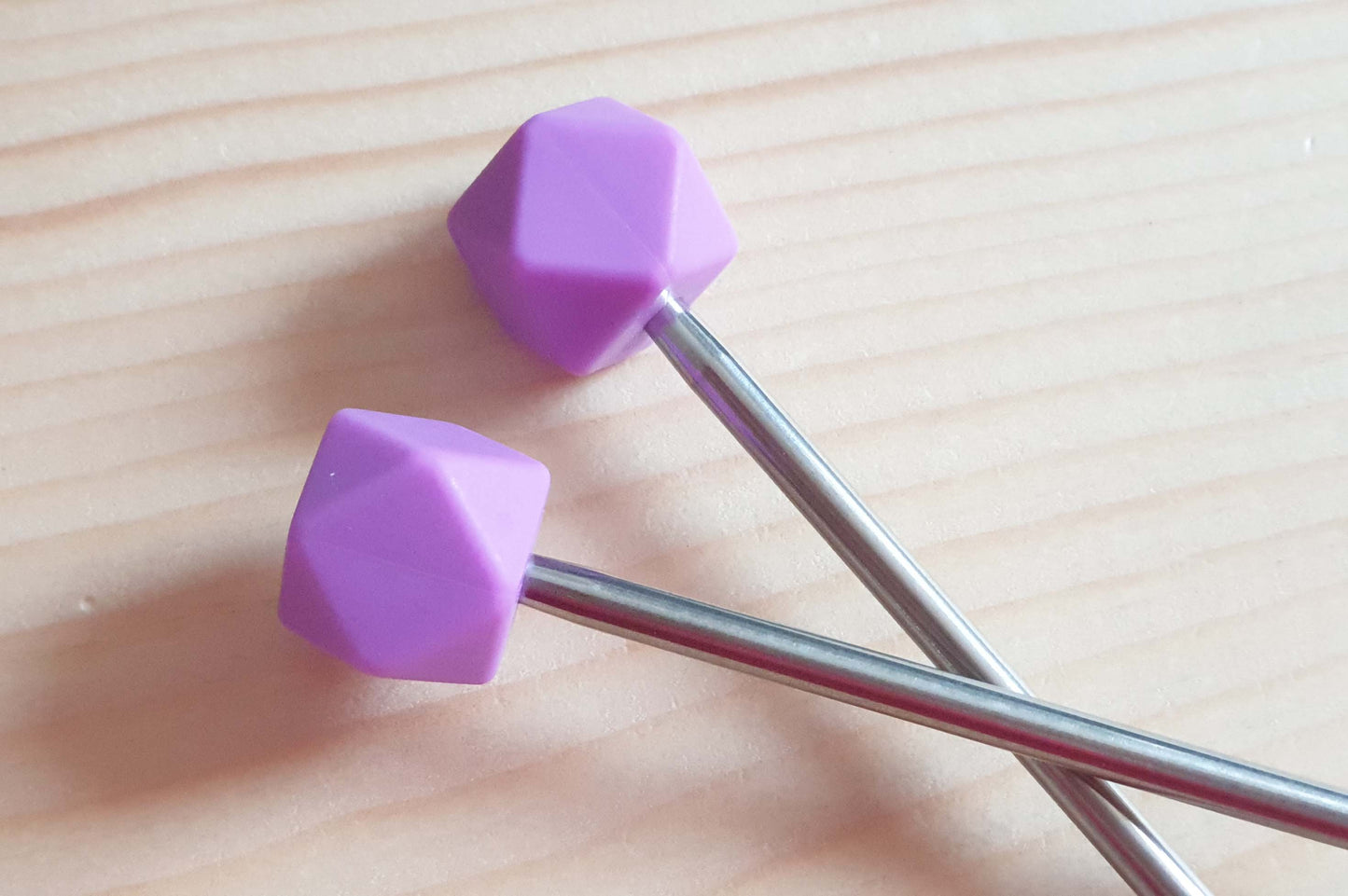 MINI HEXAGONS STITCH STOPPERS / 4 pcs / Knitting Needle Stoppers / Point Protection / Notions