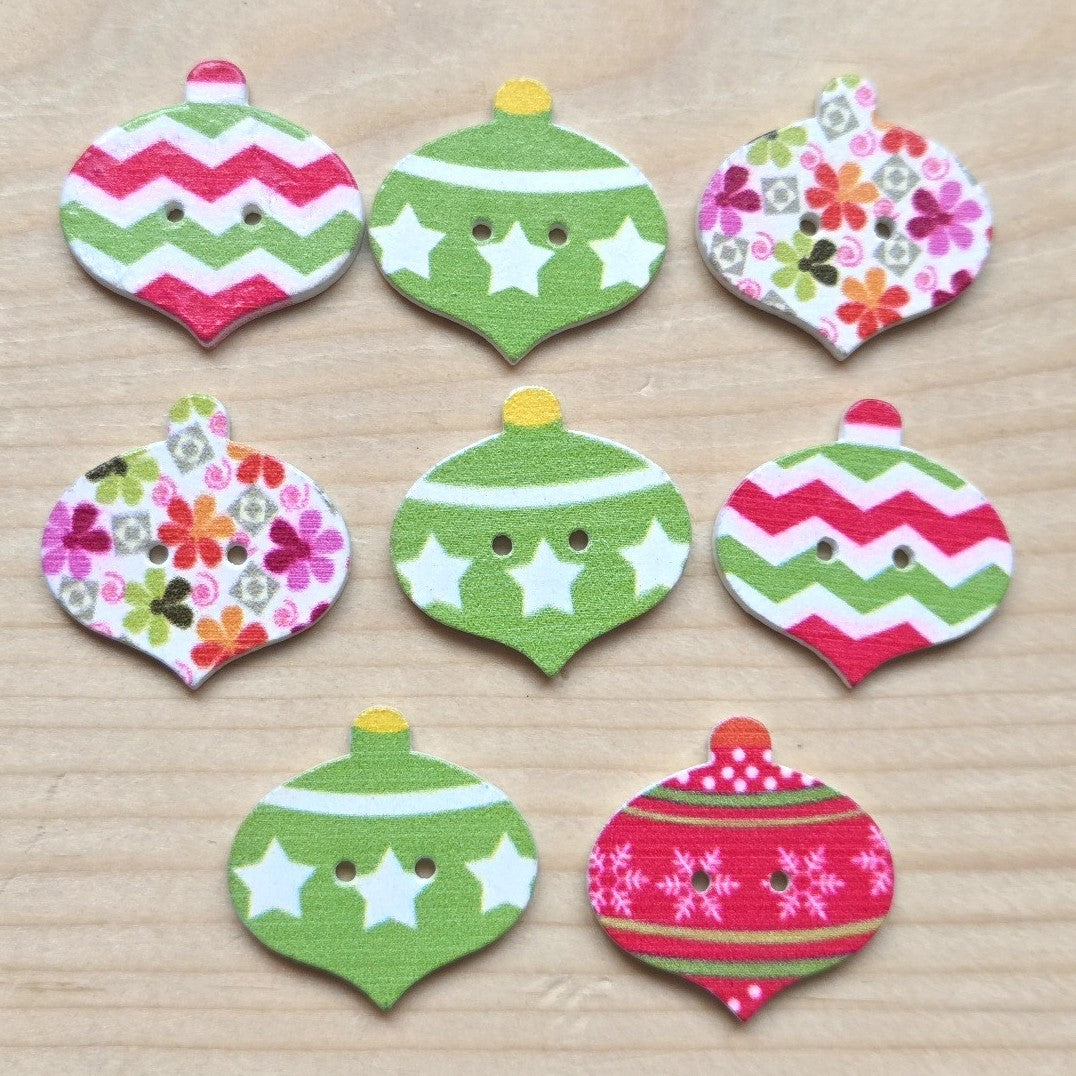 Clearance // HOLIDAY ORNAMENTS / Wooden Buttons (Set of 8)