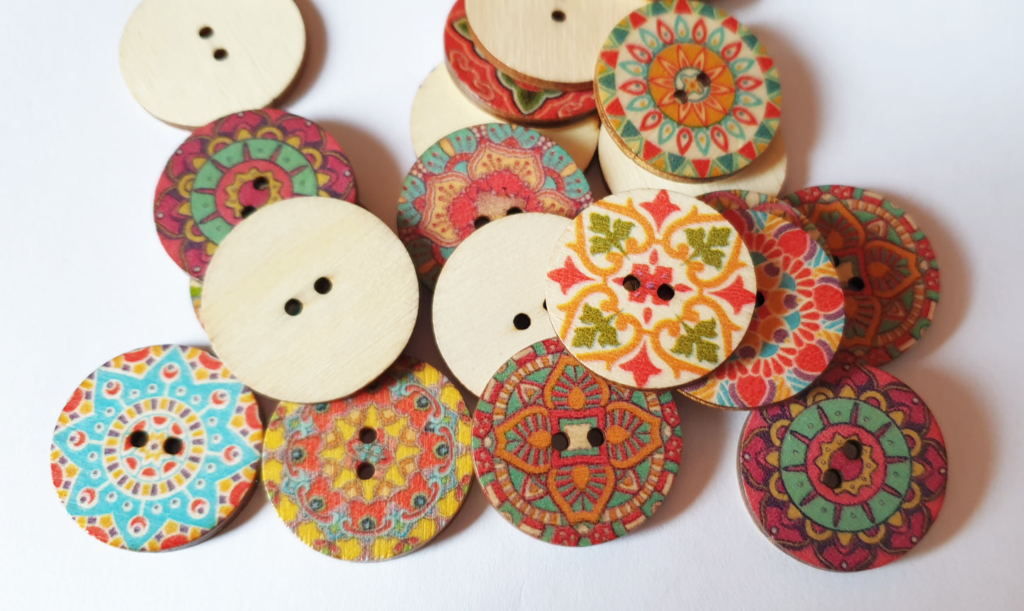 INDIAN MANDALA / 15-25mm / Wooden Buttons / Sewing Buttons