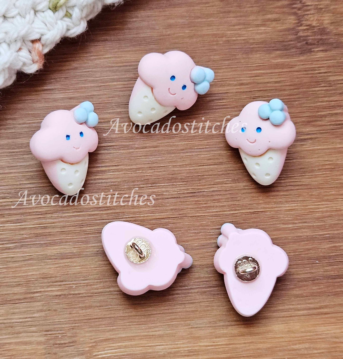 ICECREAM - Pink / 24*18mm / 4 buttons / Resin Shank Buttons / Sewing Buttons