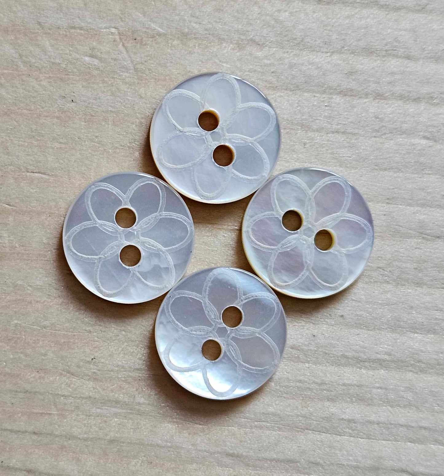 PEARL JASMINE / 11mm / MOP Shell Buttons / Sewing Buttons