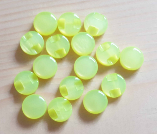 LIME YELLOW Shank Resin / 12mm - 8 buttons / Resin Buttons / Sewing Buttons