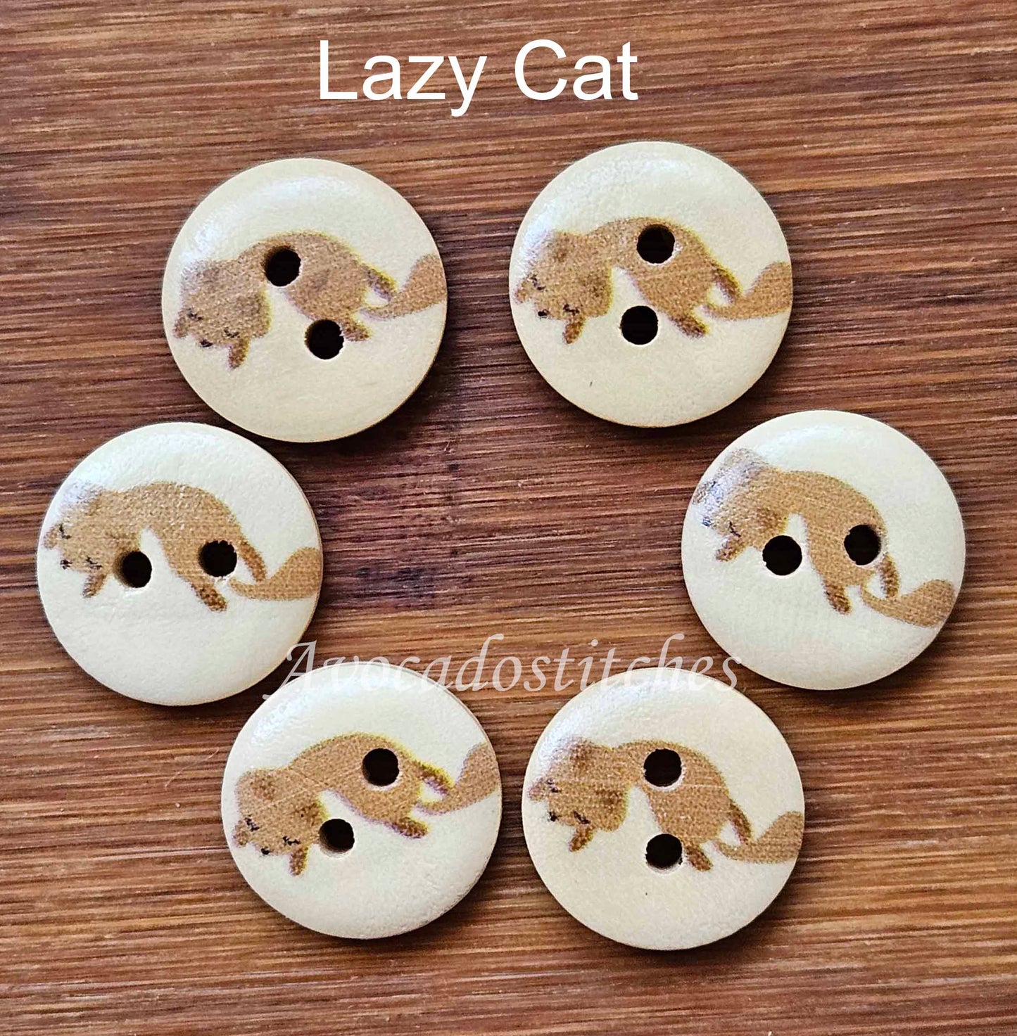 PLAYFUL CATS / 15mm - 6 buttons / Wooden Buttons / Sewing Buttons