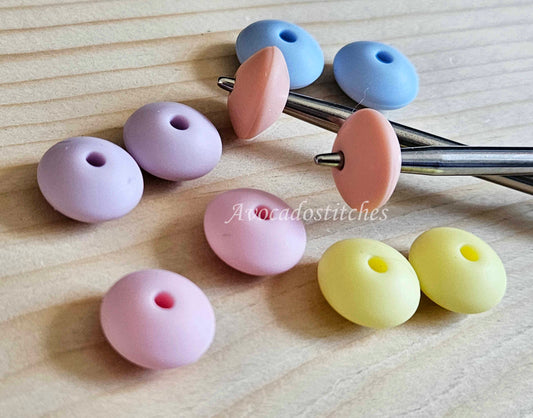 PASTEL SUMMER Stitch Stoppers/ Set of 10 / Knitting Needle Stoppers / Point Protection / Notions