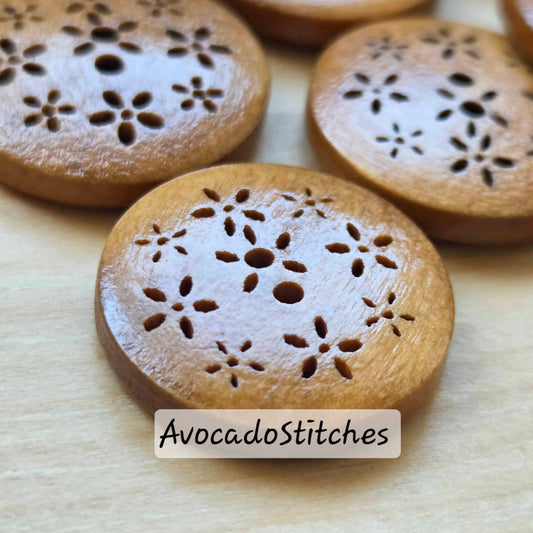 LITTLE FLOWERS / 20mm - 6 buttons / Wooden Filigree Buttons / Flower Buttons / Sewing Buttons (convex)