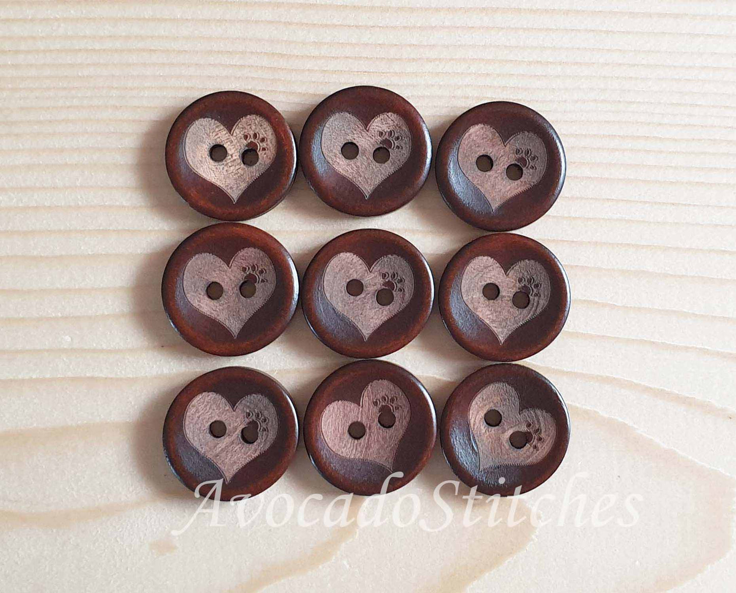 AvoDesigns LOVE PAW / 20mm - 6 buttons / Wooden Buttons / Sewing Buttons