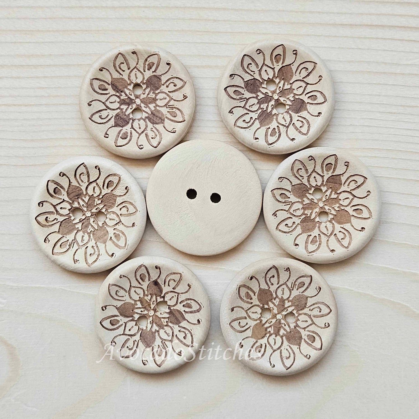 AvoDesigns MAGIC FLORAL / 30mm / Wooden Buttons / Unvarnished Buttons / Sewing Buttons