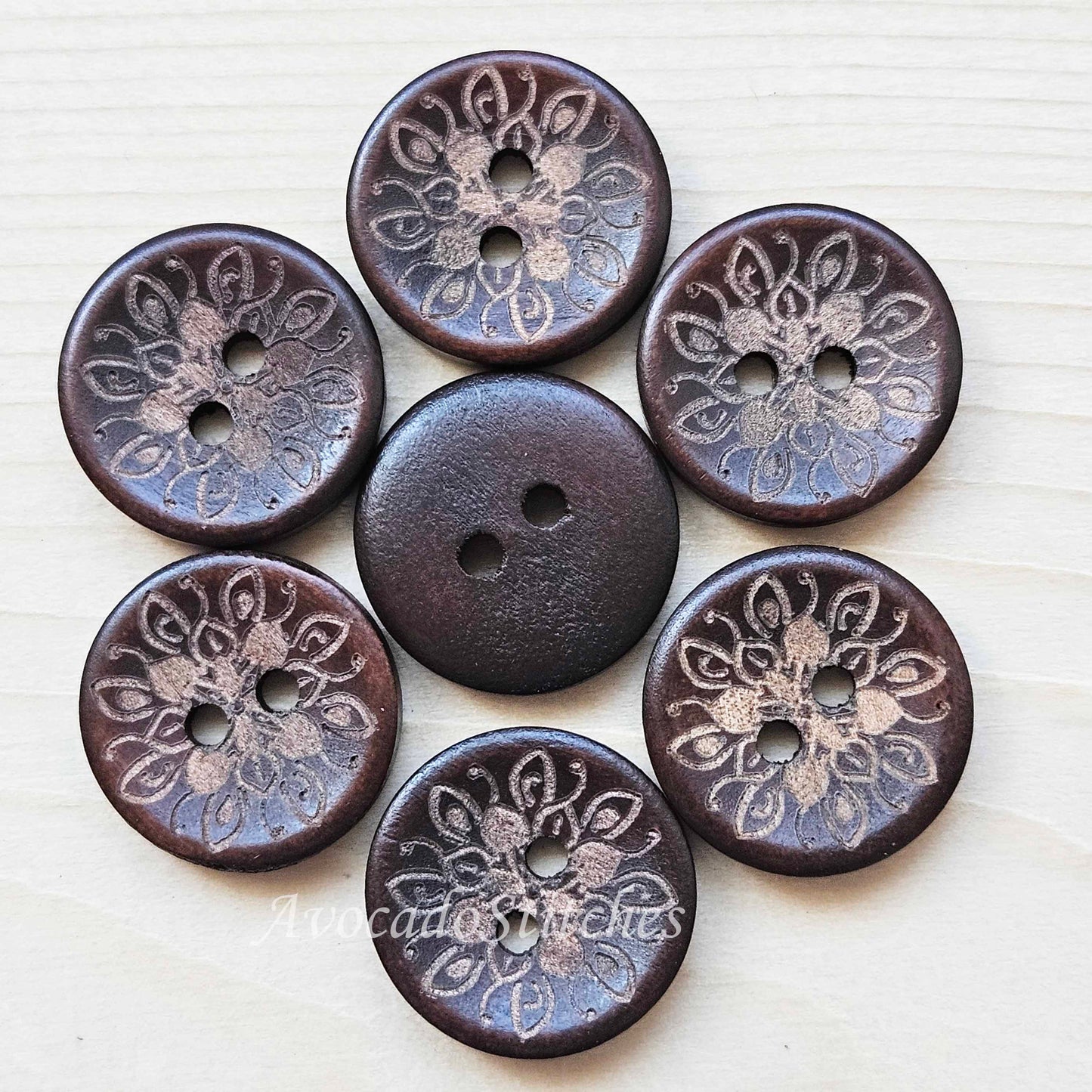 AvoDesigns MAGIC FLORAL / 20mm - 6 buttons / Wooden Buttons / Sewing Buttons