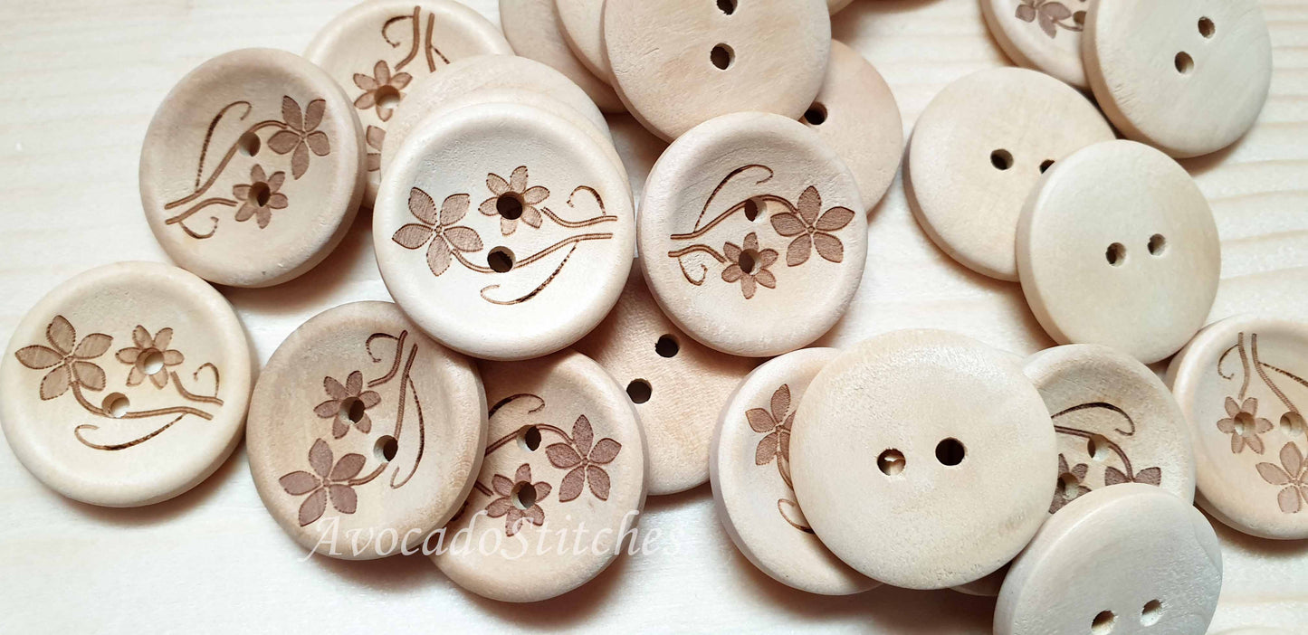 AvoDesigns MOM & ME DAISIES / 18-30mm / Wooden Buttons / Unvarnished Buttons / Sewing Buttons