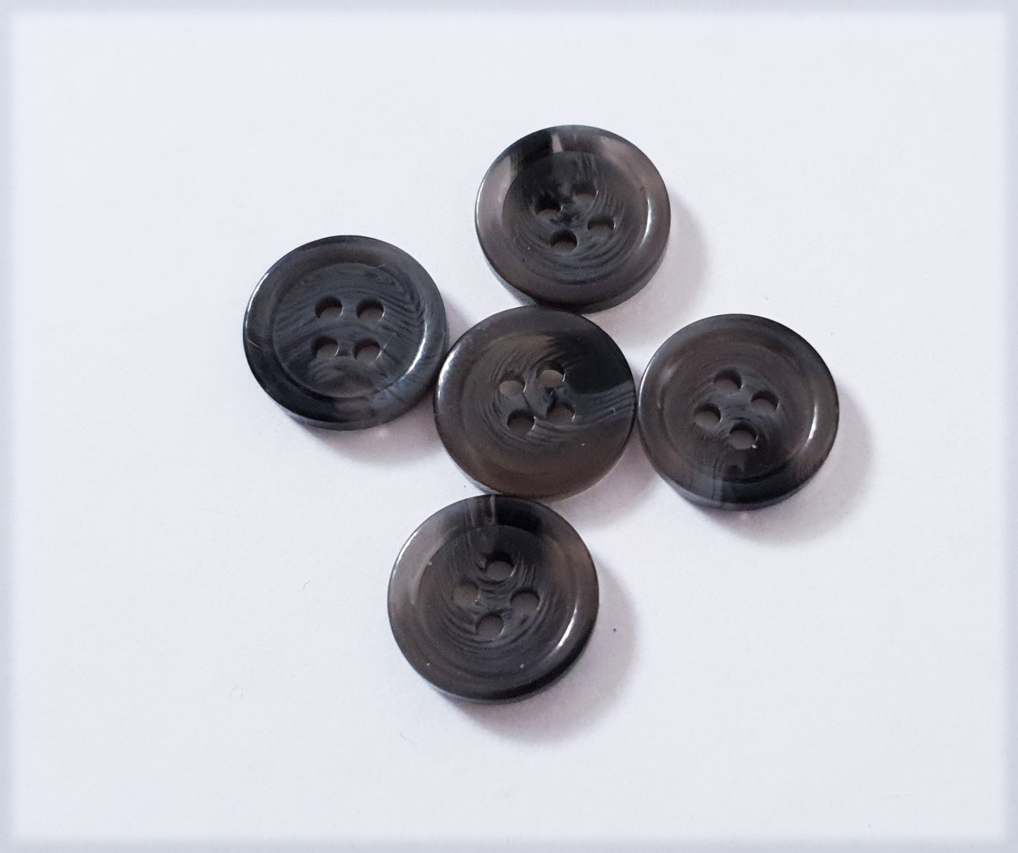 MOSAIC GREY / 15-25mm / Resin Buttons / Sewing Buttons